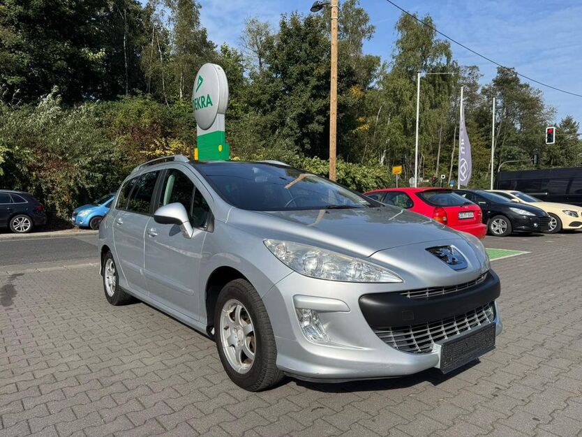Peugeot 308 118.000 km 5.490 € Bottrop 46238