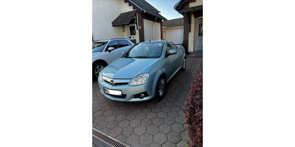 Opel Tigra 164.000 km 2.799 &euro; Mülheim an der Ruhr 45472