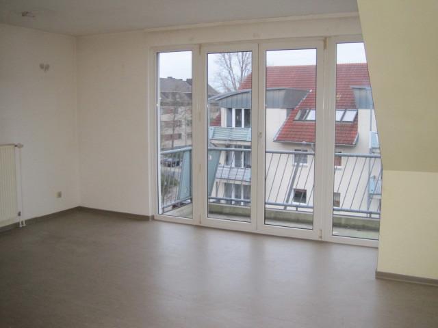 Neue Wohnung, neues Glück! Ansprechende 1,5-Zi.-DG (WBS) zimmer