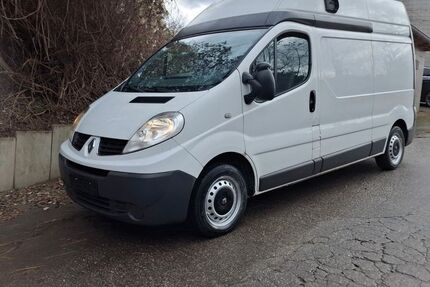 Renault Trafic 145.632 km 7.100 &euro; Duisburg 47169
