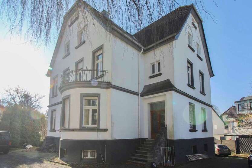 Wohnung zum Kaufen in Solingen 299.000 € 116.13 m²