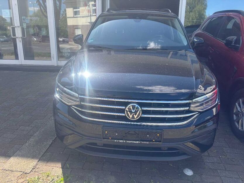 VW Tiguan 30.000 km 32.990 € Oer- Erkenschwick 45739
