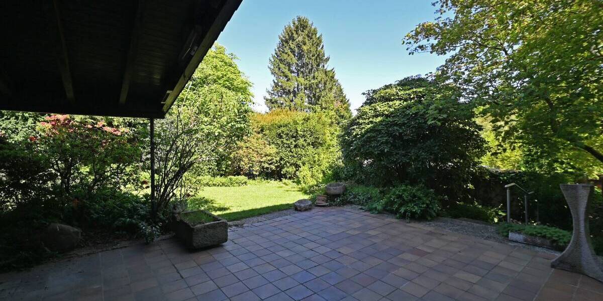 Einfamilienhaus Essen Rellinghausen - 7 Zimmer, 275 m&sup2;, 940.000&euro; | Angebot:26499111