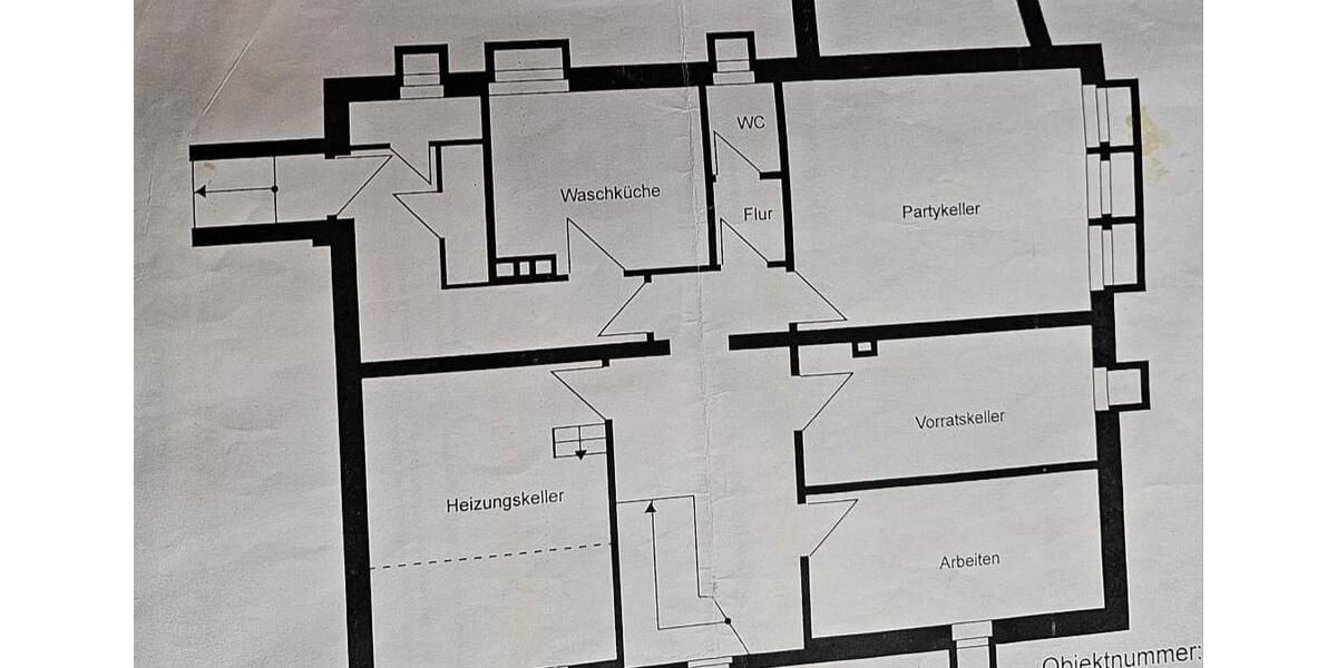 Großes Mehrfamilienhaus zimmer