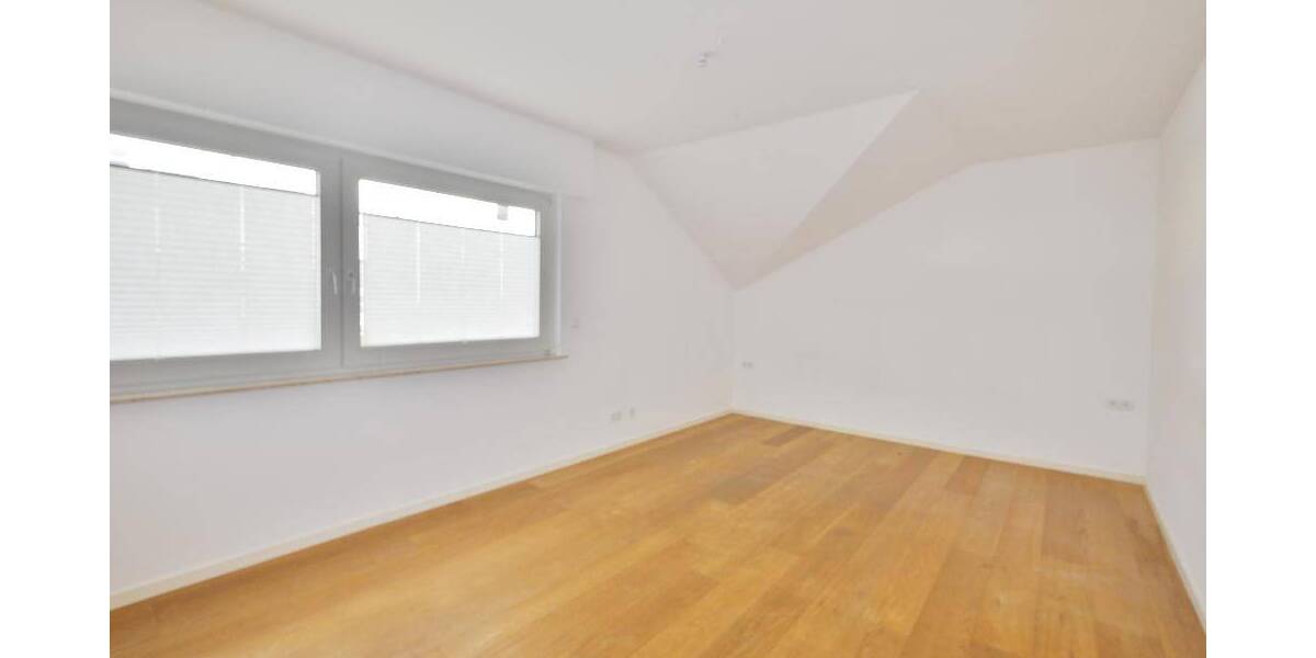 Doppelhaushälfte Haan - 5 Zimmer, 180 m&sup2;, 695.000&euro; | Angebot:26733501