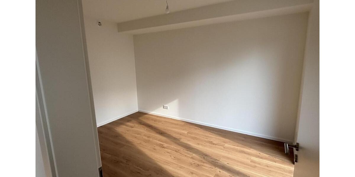 Etagenwohnung Bochum Bochum-Mitte - 3 Zimmer, 98 m&sup2;, 1.359&euro; | Angebot:26445754