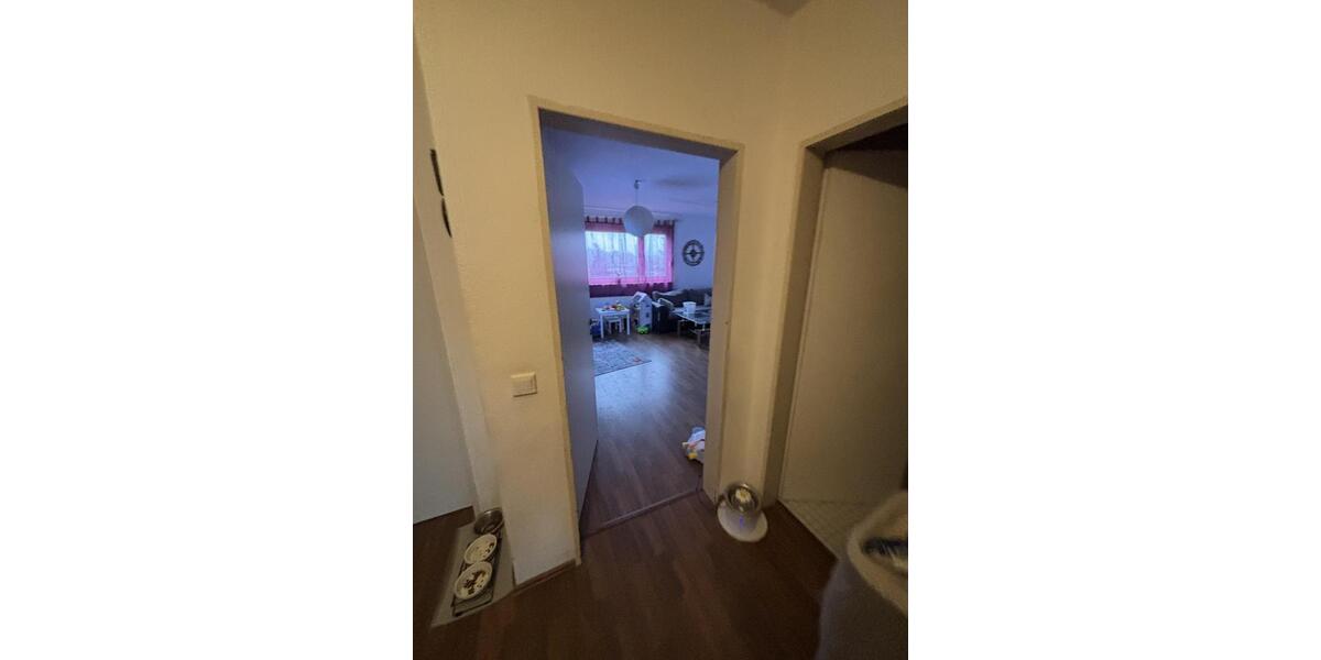 Dachgeschoßwohnung Essen Stadtbezirk IV - 3 Zimmer, 70 m&sup2;, 595&euro; | Angebot:25655185