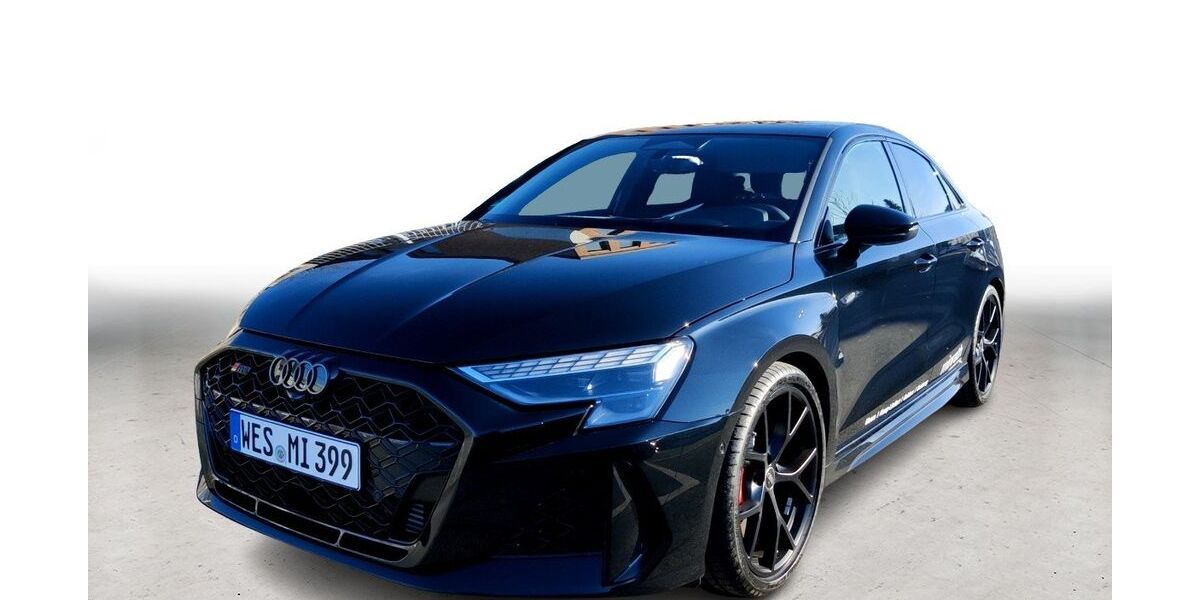 Audi RS3 4.000 km 75.870 &euro; Moers 47441