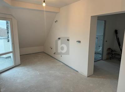 INVESTMENT MIT ATTRAKTIVER RENDITE! 25 zimmer