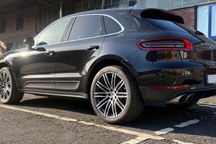 Porsche Macan 37.005 km 44.200 &euro; Wuppertal 42389