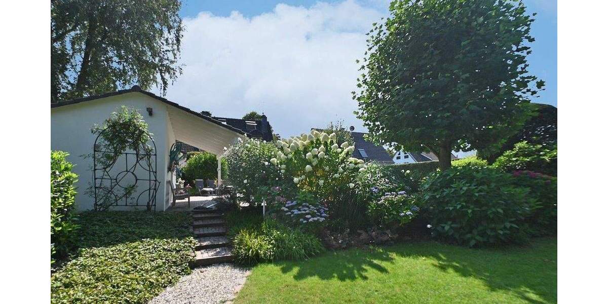 Einfamilienhaus Essen Werden - 6 Zimmer, 242 m&sup2;, 1.350.000&euro; | Angebot:23940492