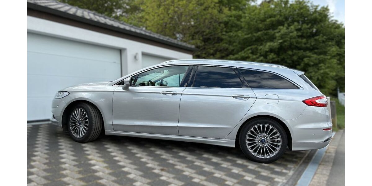 Ford Mondeo 87.561 km 12.900 &euro; Herdecke 58313