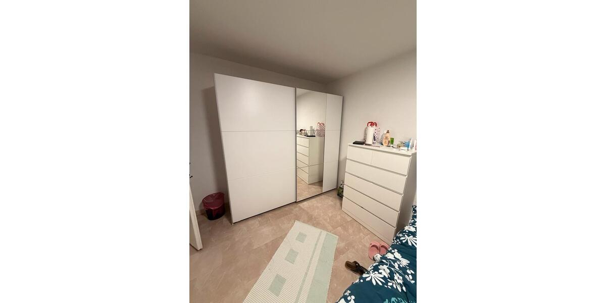 Großzügige 125 qm2 Maisonettewohnung mit 2 Eingängen 5 zimmer