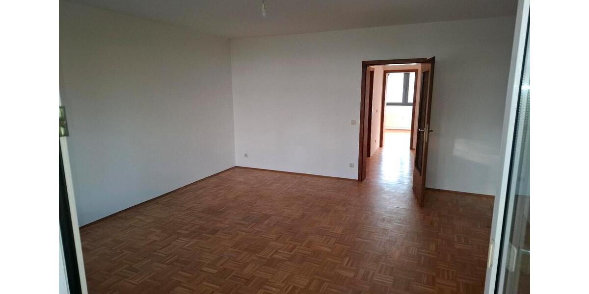Hochparterre Ratingen - 2 Zimmer, 70 m&sup2;, 950&euro; | Angebot:25718298