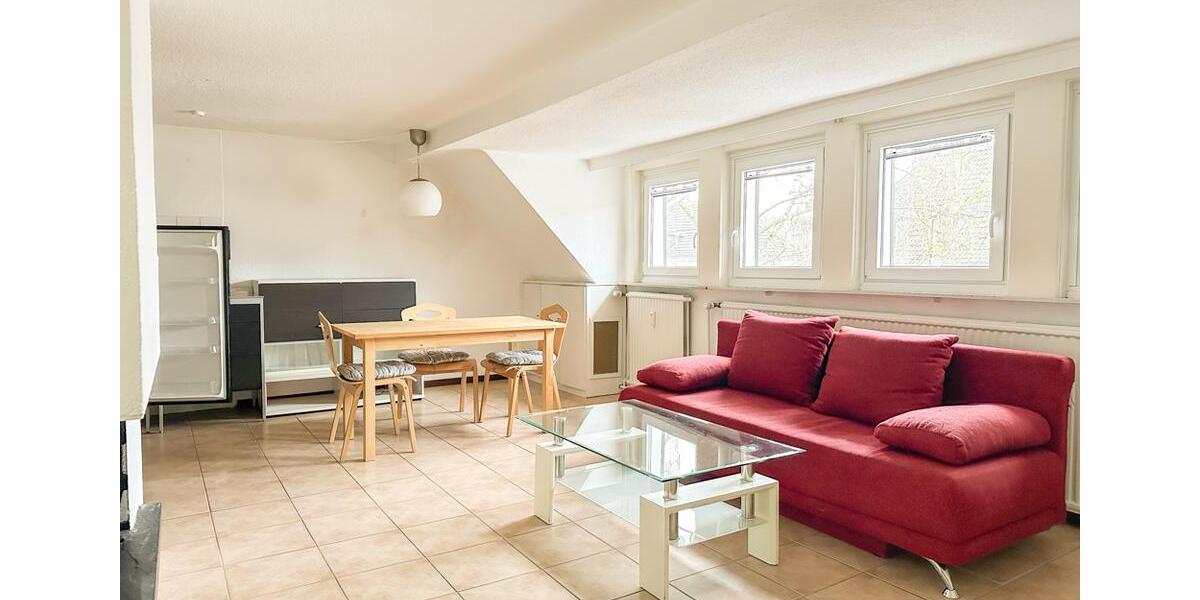 Dachgeschoßwohnung Bochum Wiemelhausen - 2.5 Zimmer, 60 m&sup2;, 540&euro; | Angebot:25220406