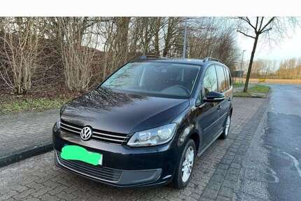 VW Touran 238.000 km 5.400 &euro; Herne 44649
