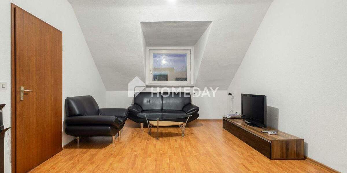 Schöne 2-Zimmer-Dachgeschosswohnung mit gemütlichem Charakter in idealer Lage 2 zimmer