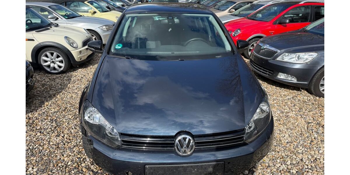 VW Golf 269.000 km 2.500 &euro; Essen 45326