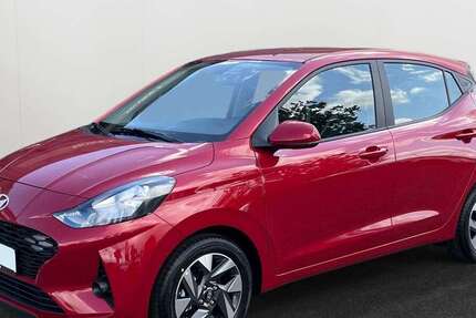 Hyundai i10 17.776 km 15.490 &euro; Castrop-Rauxel 44575