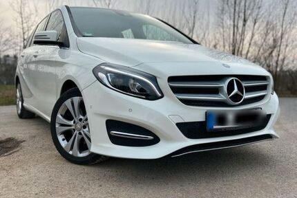 Mercedes B 180