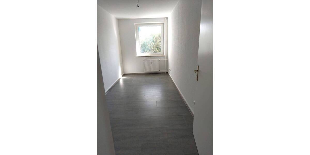 Etagenwohnung Gelsenkirchen Feldmark - 3 Zimmer, 83 m&sup2;, 589&euro; | Angebot:26917383