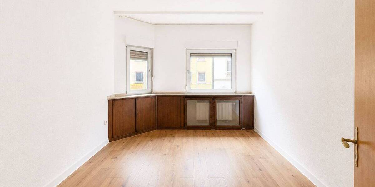 Etagenwohnung Gelsenkirchen Bulmke-Hüllen - 4 Zimmer, 100 m&sup2;, 720&euro; | Angebot:26486171