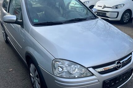 Opel Corsa 97.000 km 1.999 &euro; Recklinghausen 45663