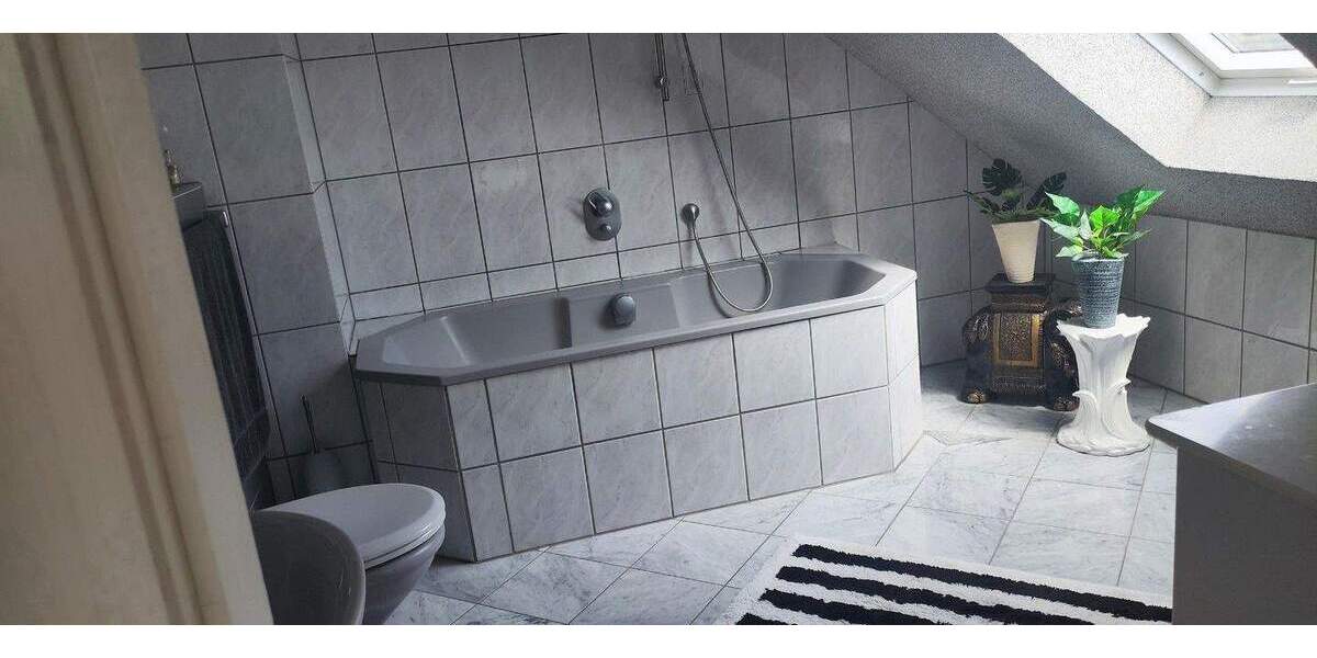 Etagenwohnung Dortmund Huckarde - 4 Zimmer, 102 m&sup2;, 319.000&euro; | Angebot:25179510