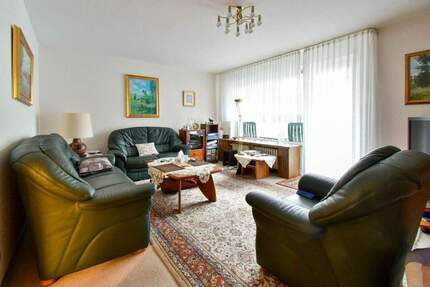 Leben und Leben lassen! Schöne, ruhige Wohnung mit Balkon und TG-Stellplatz 4 zimmer