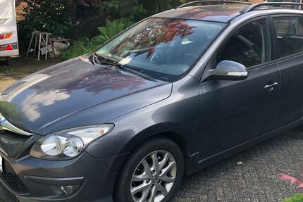Hyundai i30 231.000 km 3.300 &euro; Mettmann 40822
