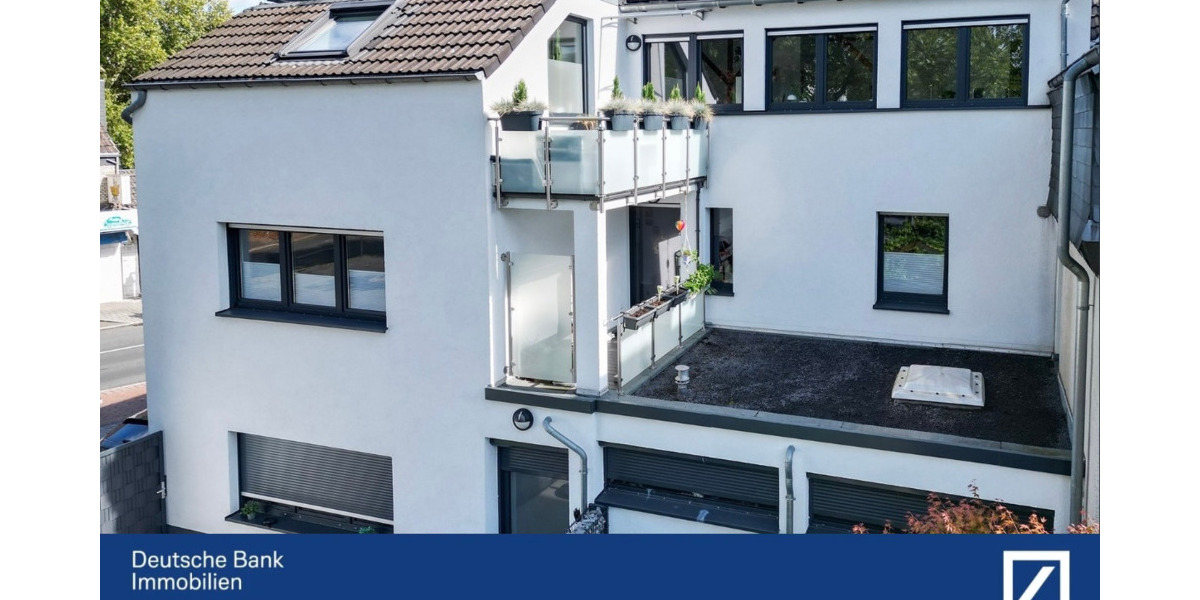 Hochwertige 3-Zimmer-Wohnung mit Balkon und Garage in kernsaniertem 3-Parteienhaus 3 zimmer