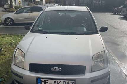 Ford Fusion 169.000 km 1.000 € Velbert 42553
