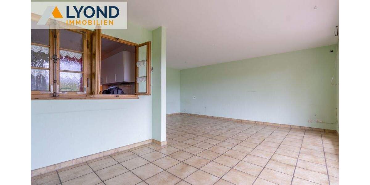 Etagenwohnung Moers Schwafheim - 2 Zimmer, 71 m&sup2;, 220.000&euro; | Angebot:24112651