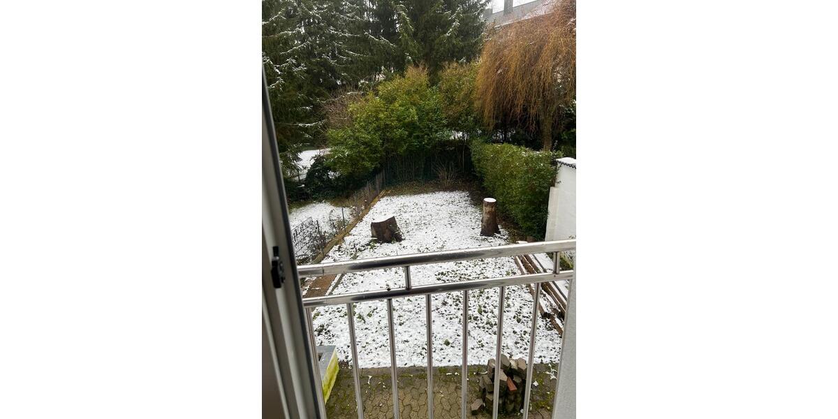 Erstbezug nach Sanierung: Moderne 3-Zimmer Wohnung mit Garten 3 zimmer