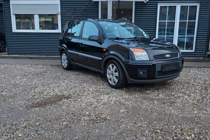 Ford Fusion 175.800 km 4.790 &euro; Duisburg 47057