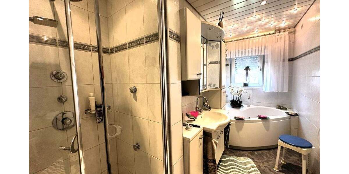 Mehrfamilienhaus, Wohnhaus Gelsenkirchen Horst - 895.000&euro; | Angebot:25779528