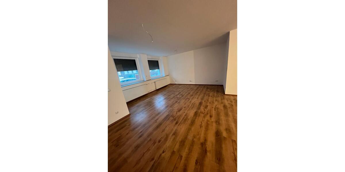 Erstbezug nach Sanierung: Moderne 3-Zimmer Wohnung mit Garten 3 zimmer