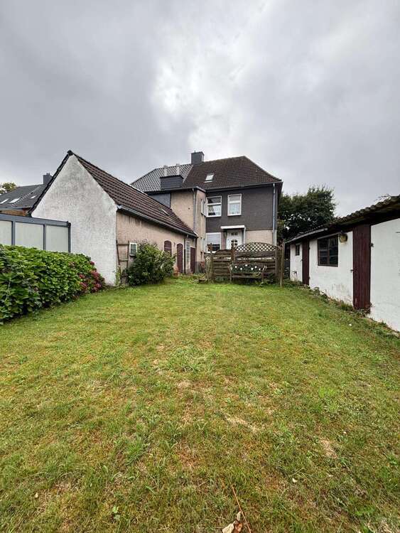 Haus zum Kaufen in Oer-Erkenschwick 169.900 € 100 m² 5 zimmer