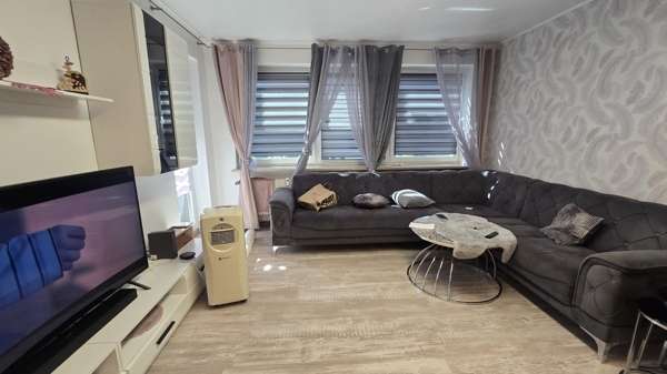 Etagenwohnung Oberhausen Alsfeld - 3 Zimmer, 85 m&sup2;, 149.000&euro; | Angebot:27311987