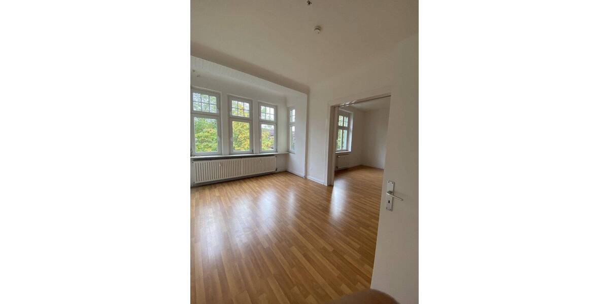 Etagenwohnung Oberhausen Sterkrade-Mitte - 4 Zimmer, 108 m&sup2;, 819&euro; | Angebot:26919396