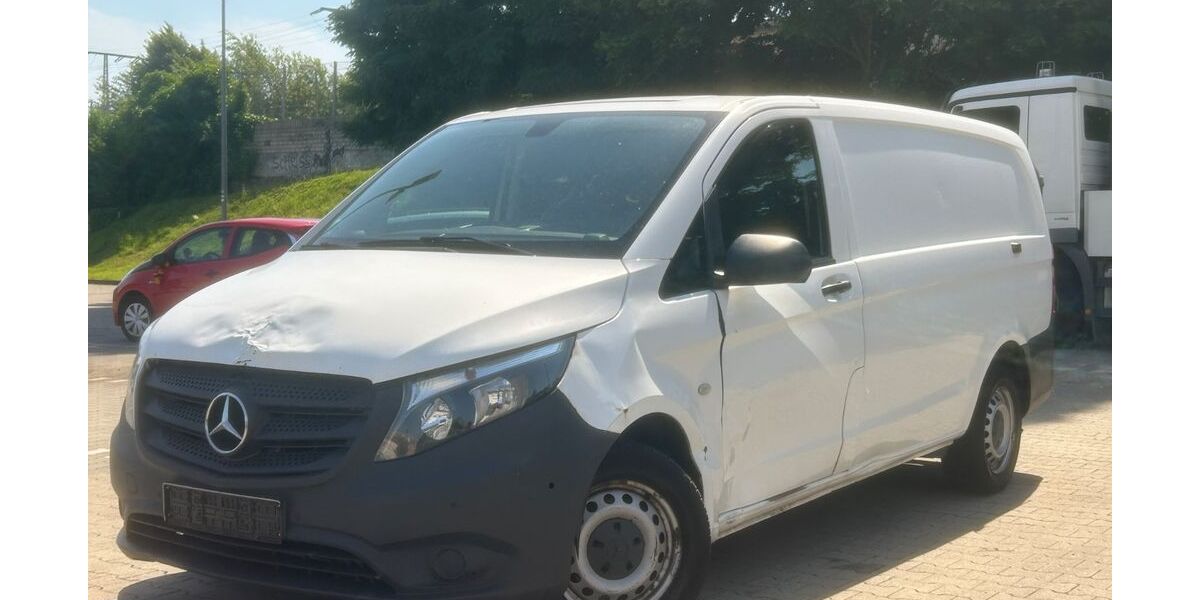 Mercedes-Benz Vito 308.684 km 4.950 &euro; Essen 45139
