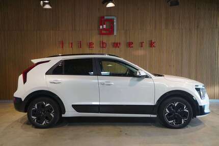 Kia Niro 33.000 km 26.941 &euro; Duisburg 47228