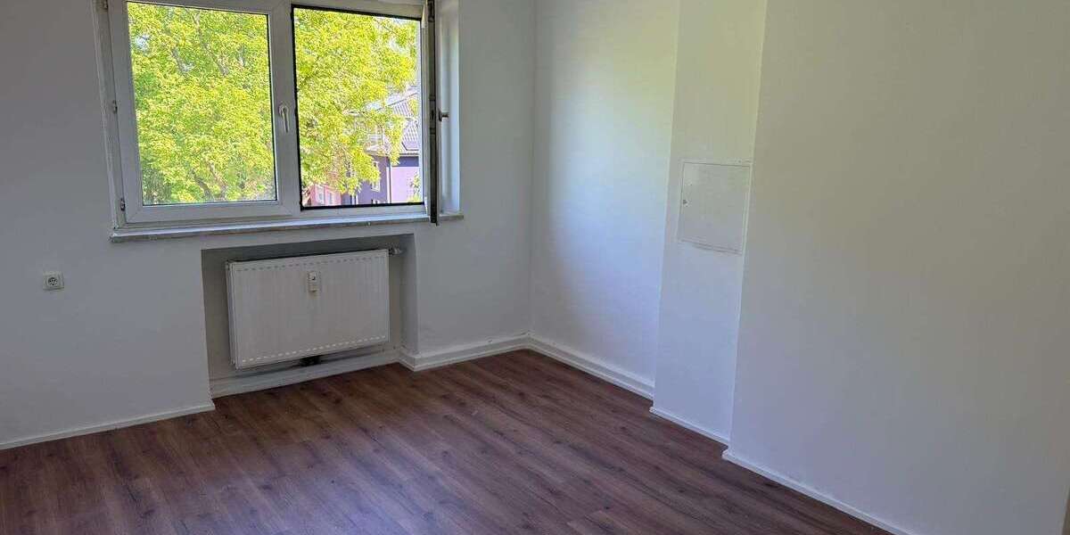 Etagenwohnung Bottrop Stadtmitte - 2.5 Zimmer, 48 m&sup2;, 430&euro; | Angebot:27199700