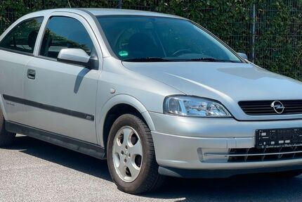Opel Astra 182.000 km 2.999 &euro; Wuppertal 42389