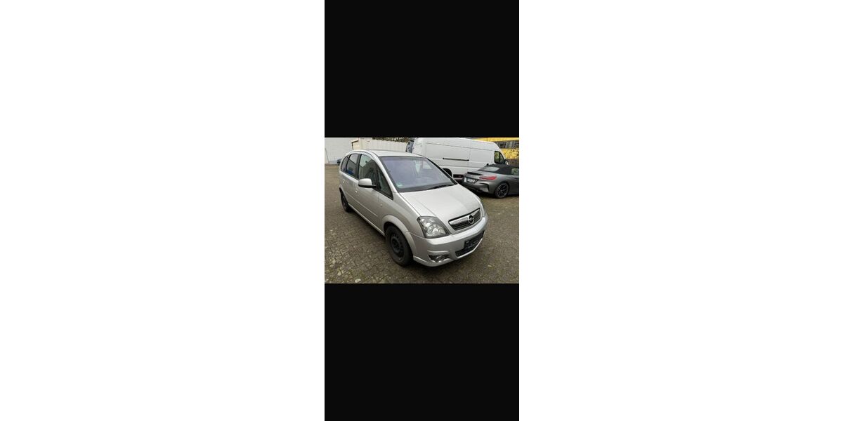 Opel Meriva 60.000 km 2.990 &euro; Essen 45143