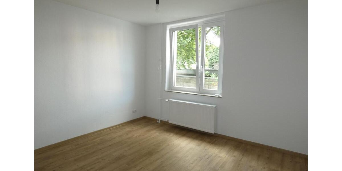 Etagenwohnung Essen Stadtbezirk III - 3 Zimmer, 80 m&sup2;, 825&euro; | Angebot:26674869