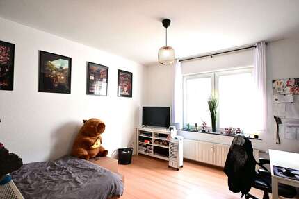 Wohnung Bochum Innenstadt - 3 Zimmer, 72 m&sup2;, 750&euro; | Angebot:26567962