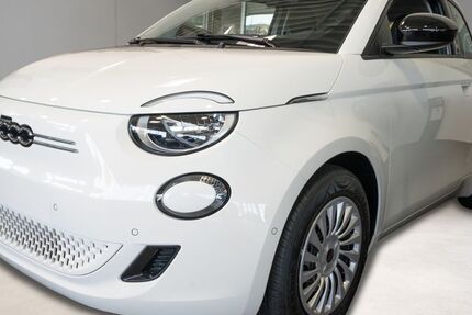 Fiat 500 9.990 km 27.490 € Herne 44625