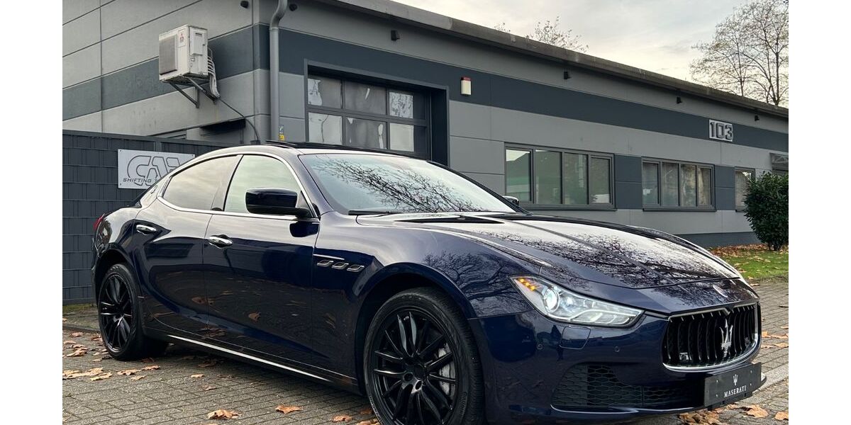 Maserati Ghibli 96.000 km 20.900 &euro; Essen 45356