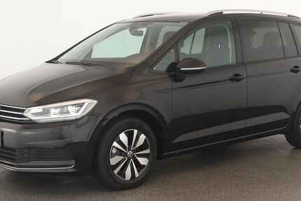 VW Touran 20.400 km 34.084 € Düsseldorf 40233